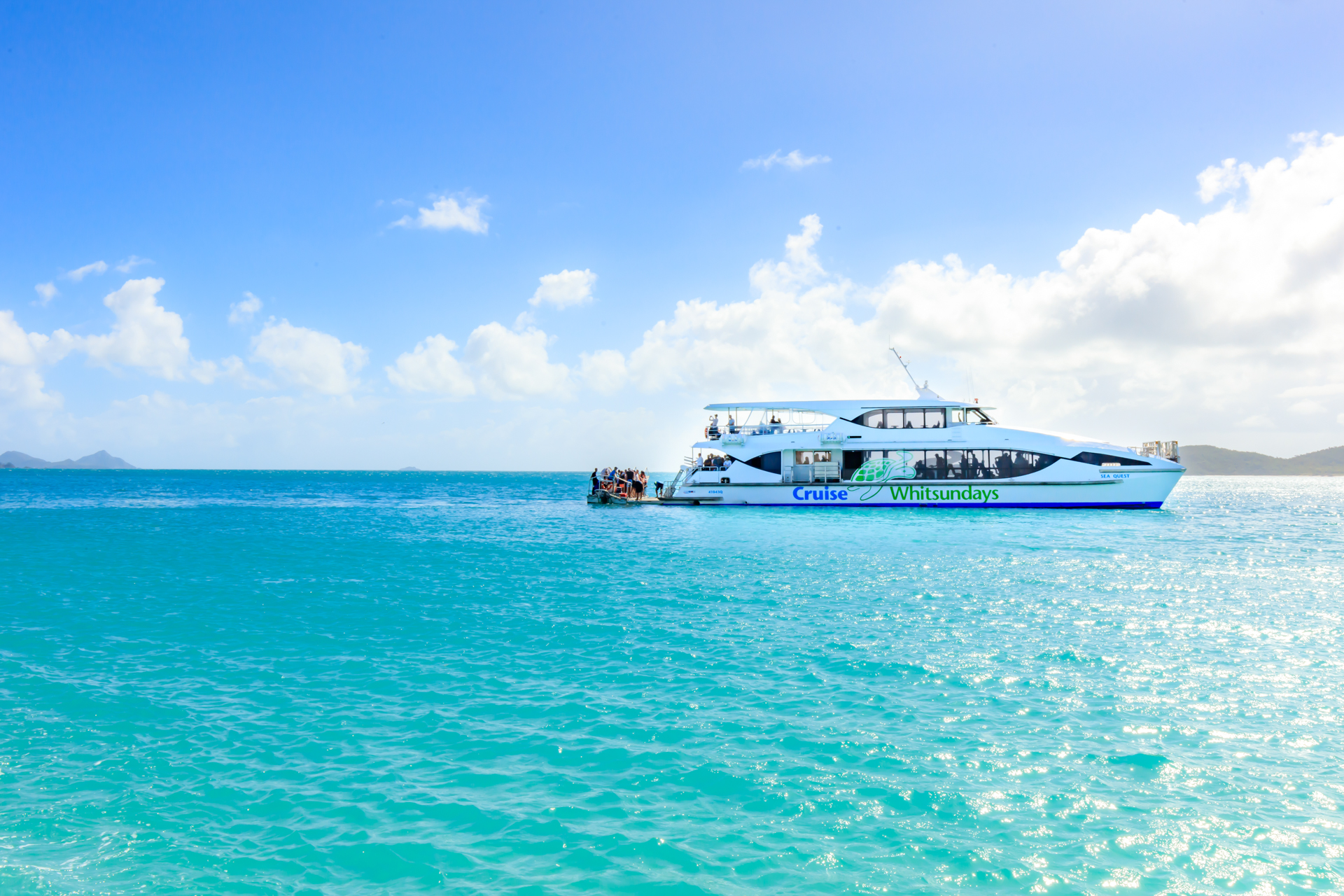 Whitsundays Island Ferry & Transfers Fares & Timetable Cruise